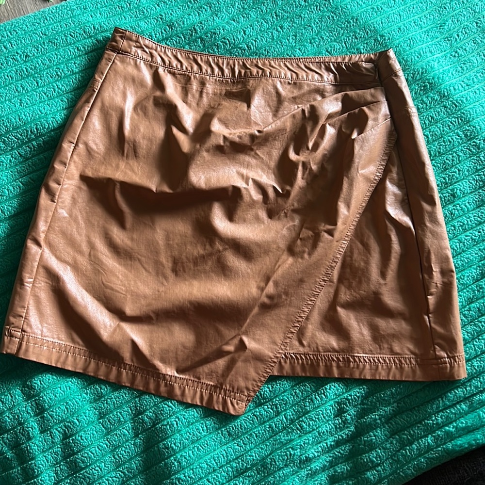 Medium Mini Skirt!